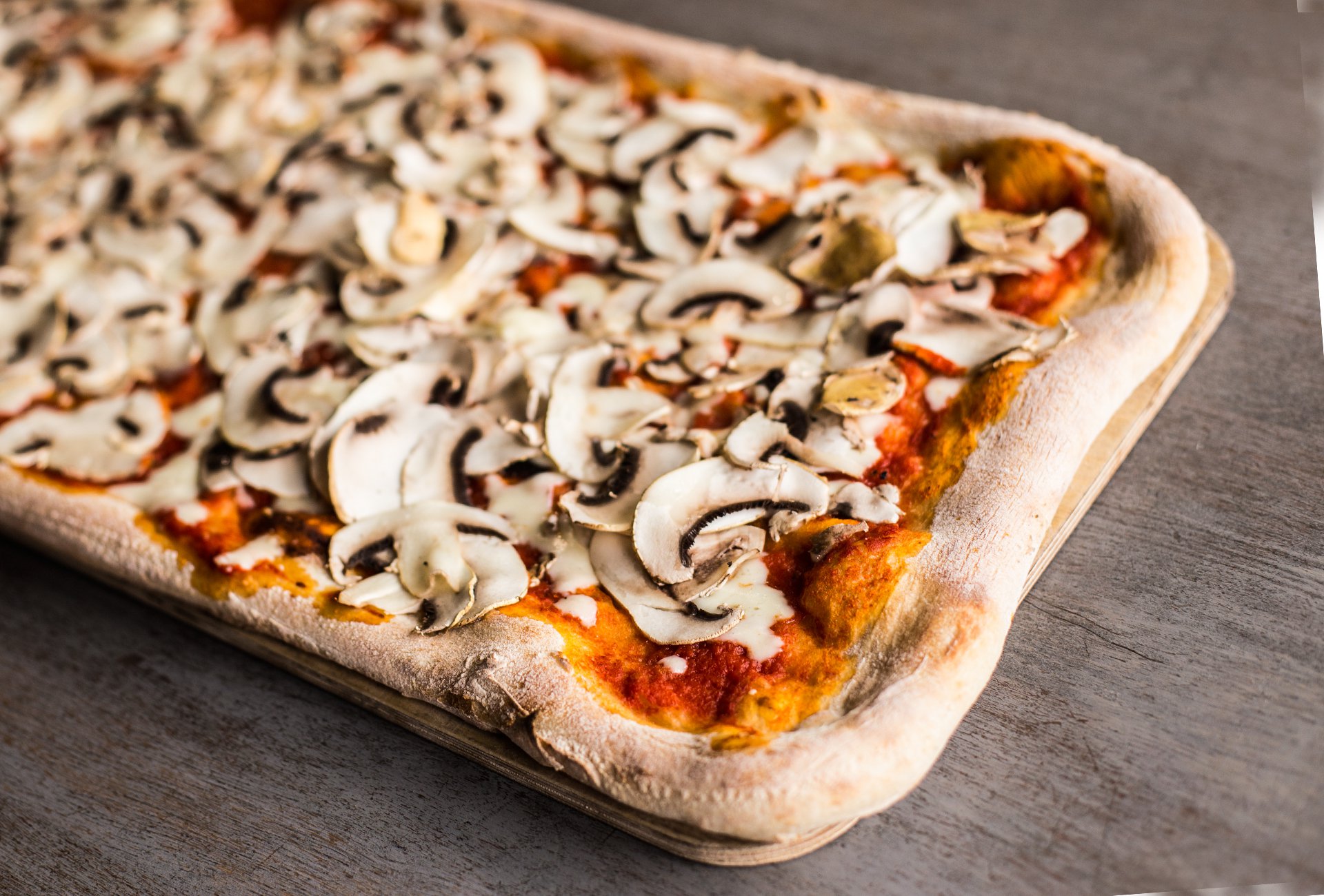 pizza-funghi.